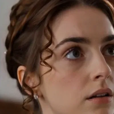Cecilia — The gentry daughter traded into a debt marriage