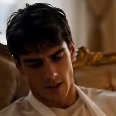 Mason — Clara's older brother