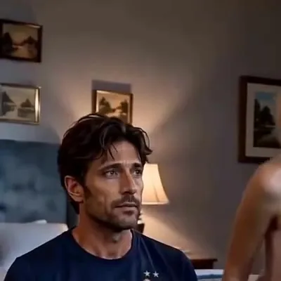 Jason — Emma's husband and Arthur's father