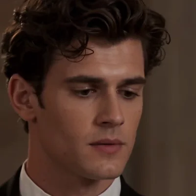 Alex — The ex-fiancé