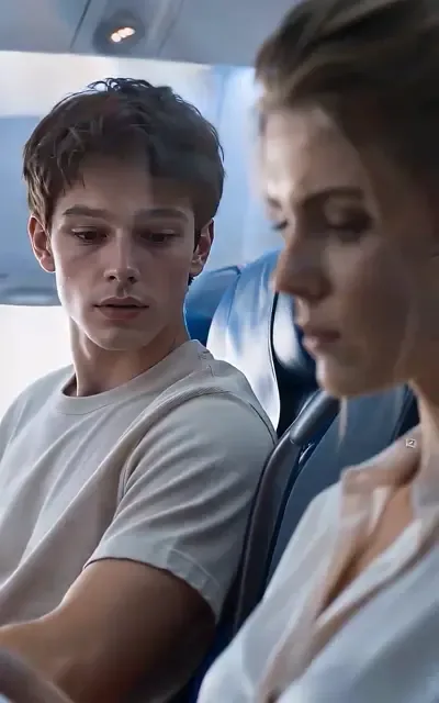Evelyn grabs the stranger beside her